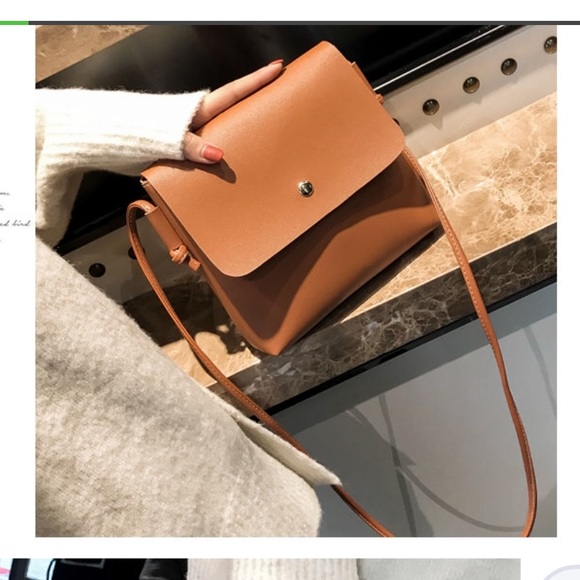 NWT faux leather shoulder bag - Picture 3 of 8